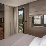 Front In Apartment Malinska