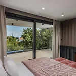 Front In Apartment